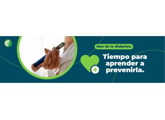 Primer plano de una mano sosteniendo una jeringa de insulina, acompañado del texto: &#039;Mes de la diabetes: Tiempo para aprender a prevenirla.&#039; con un ícono de corazón verde y una cruz médica.